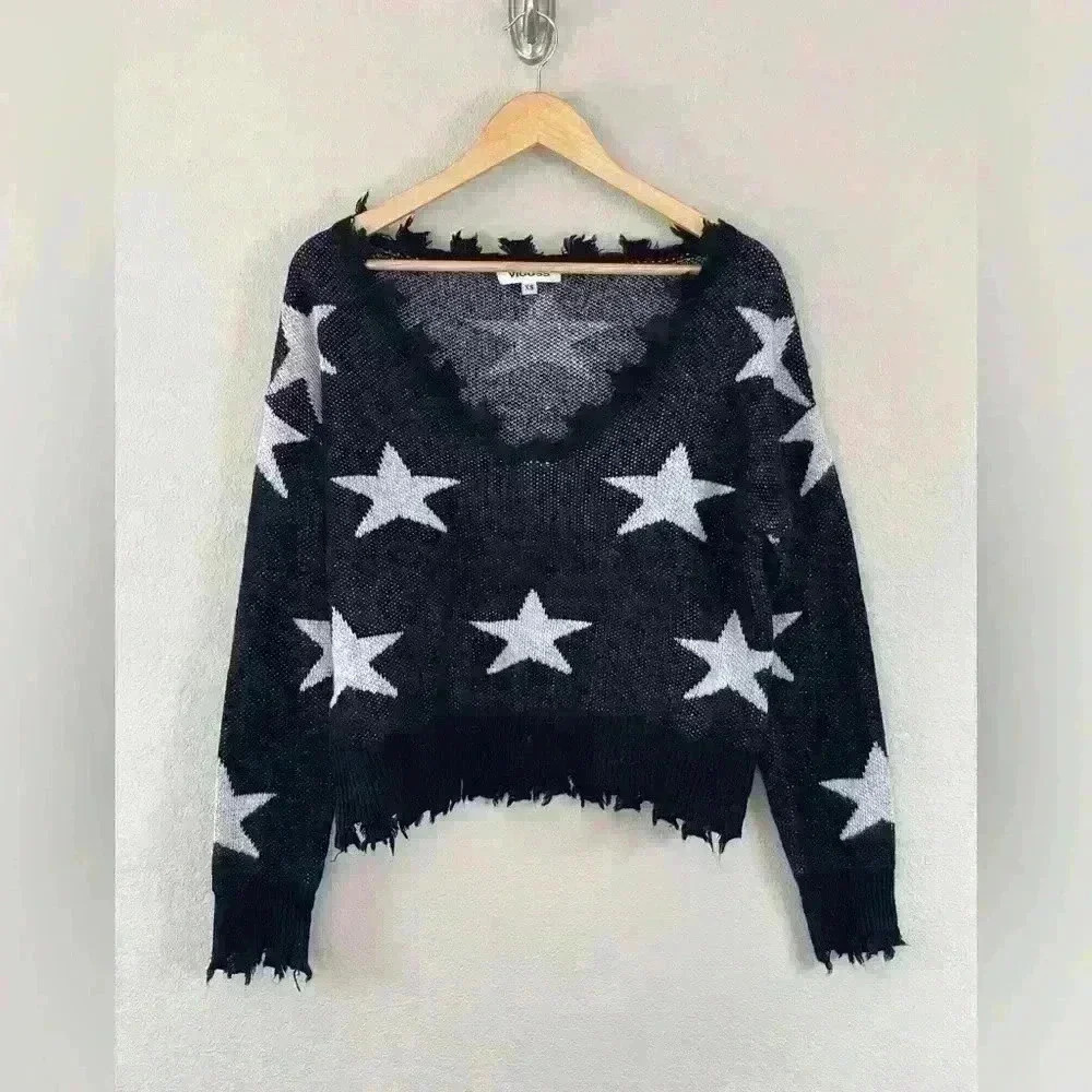 Vigoss Black and White Stars Raw Hem V Neck Sweater XS - Picture 2 of 10